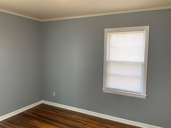 4th image of 1340 Weymouth St