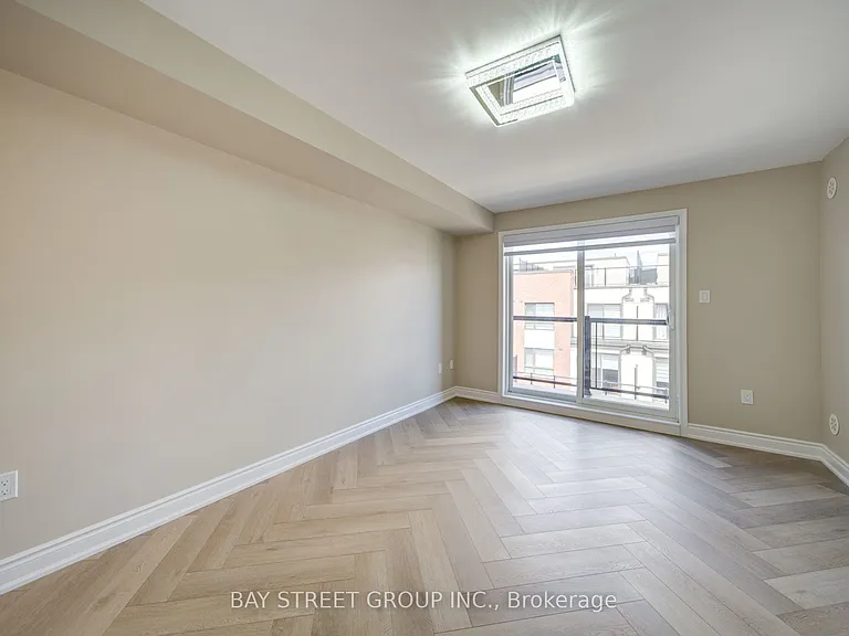 626 Rexdale Blvd #3 — Photo 22