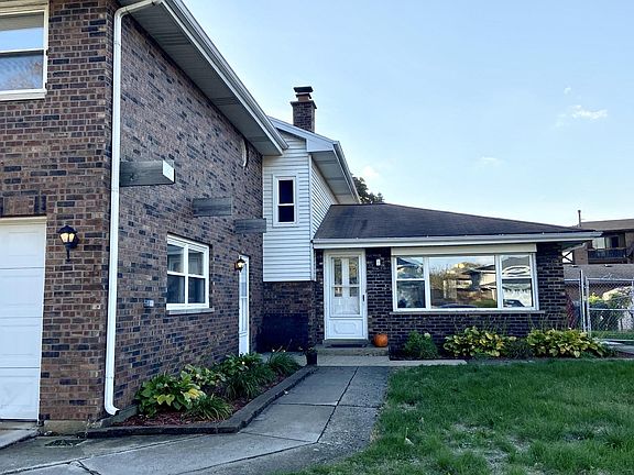 2nd image of 10530 S Tod Dr