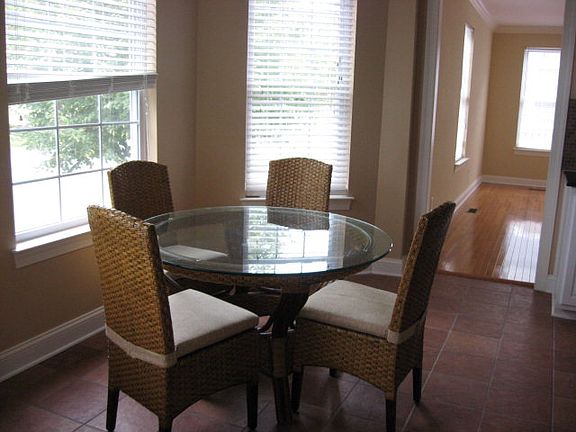 3rd image of 554 Madison Ave