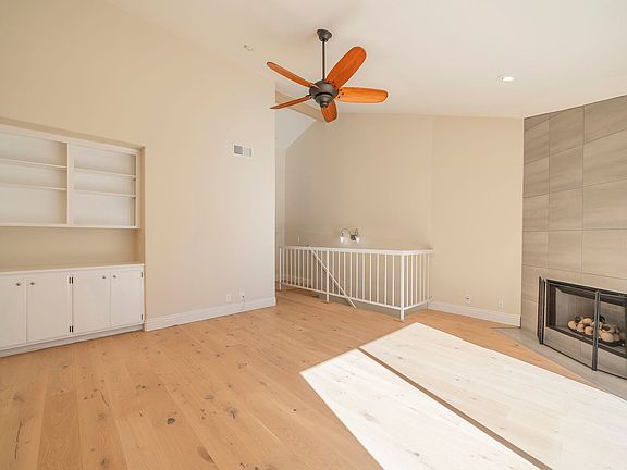 5th image of 606 N Guadalupe Ave Unit G