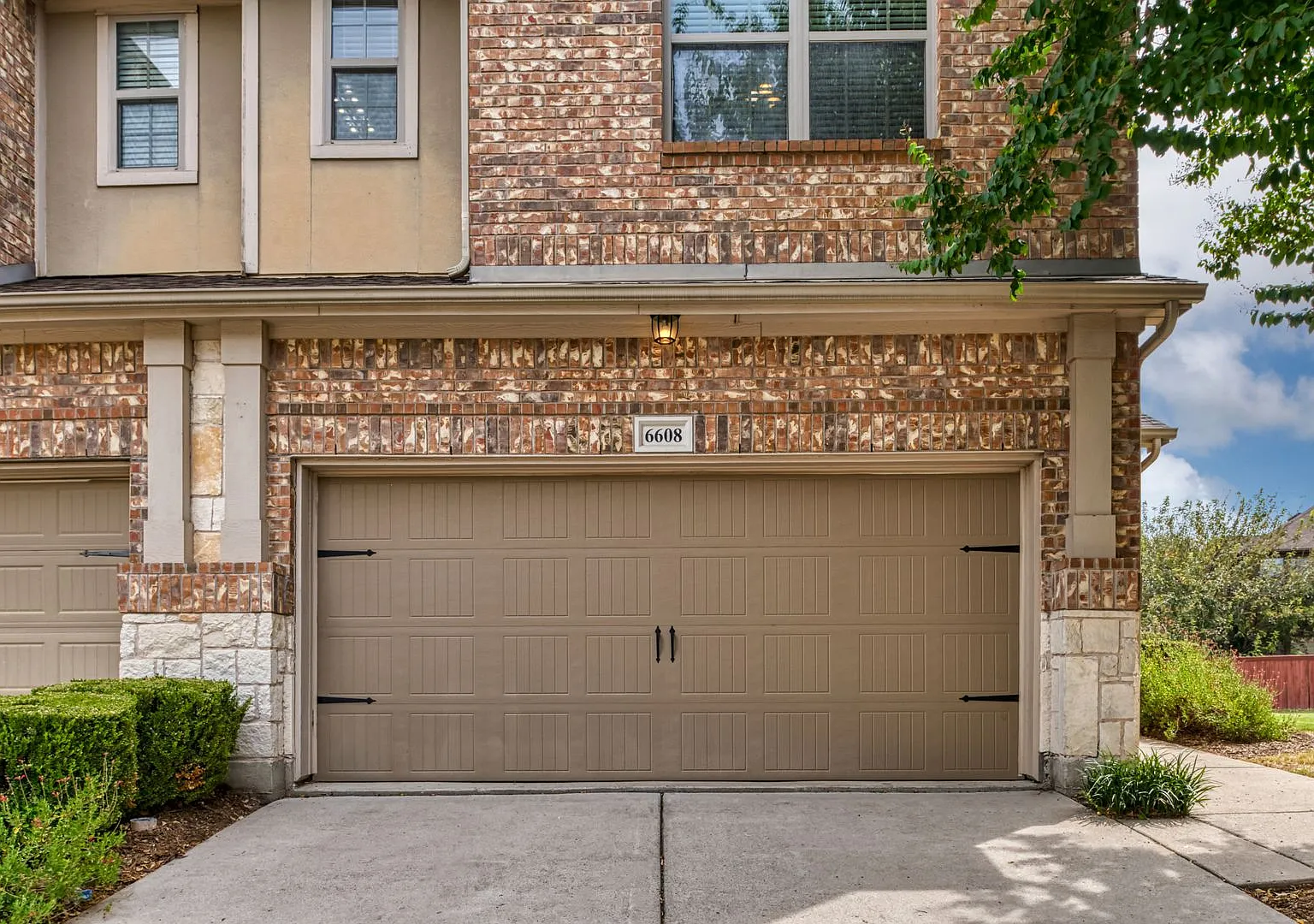 6608 Rutherford Road — Photo 4