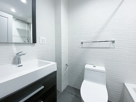 Rented by Kahen Properties | media 13