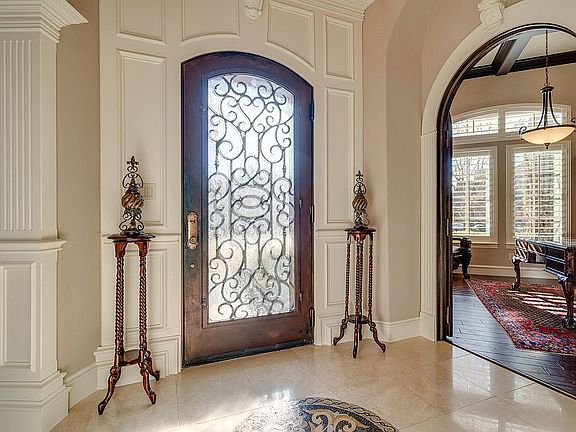3rd image of 5040 Copperglen Cir