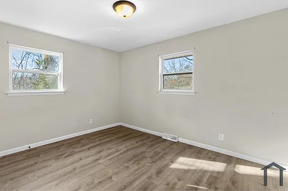 231 Estridge Rd — Photo 10