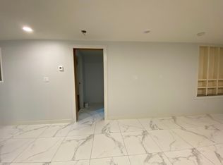 6150 Buckingham Dr #BASEMENT, Burnaby, BC