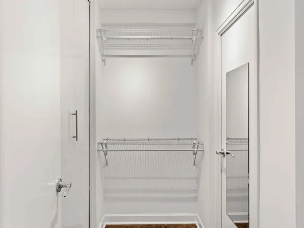 251 East 51st Street image 14 of 23