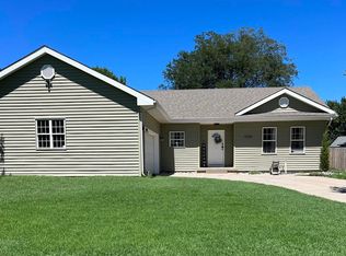 10316 E Funston Cir, Wichita, KS 67207