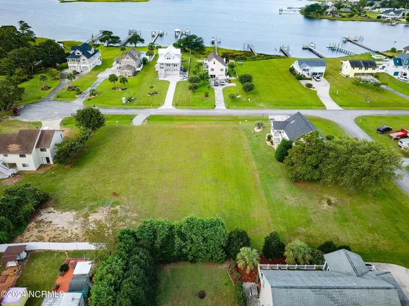 111 Hickory Nut Court, Newport, NC 28570