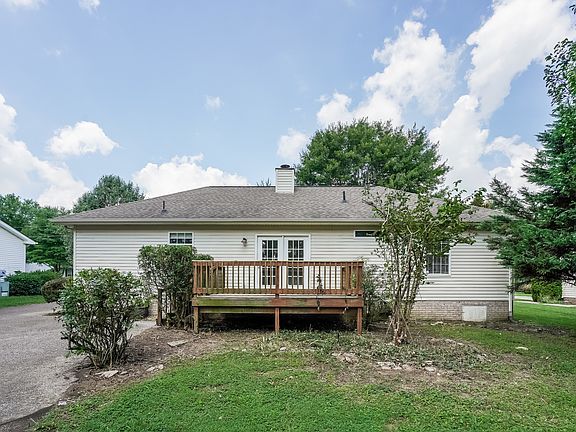 5th image of 317 Huntington Dr