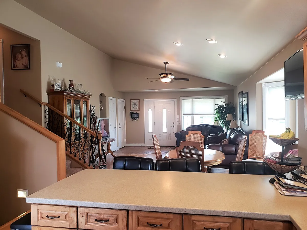 Building Photo - 6726 Cove Creek Dr