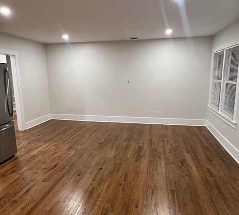 2nd image of 1 Fairview Ave