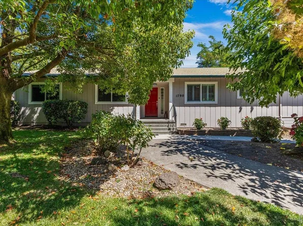 1790 Judson Lane, Santa Rosa, CA 95401