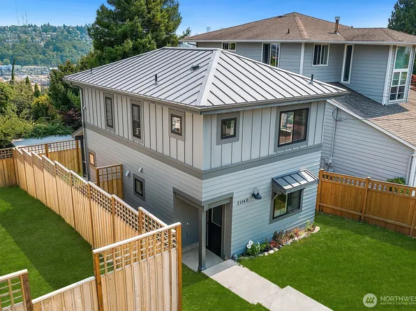 2114 B 26th Avenue W, Seattle, WA 98199