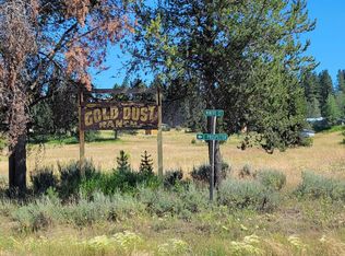 8 E Prospectors Dr, Cascade, ID 83611