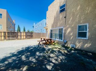 1140 1/2 West St, Pittsburg, CA