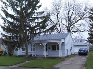 25223 Fern St, Roseville, MI 48066
