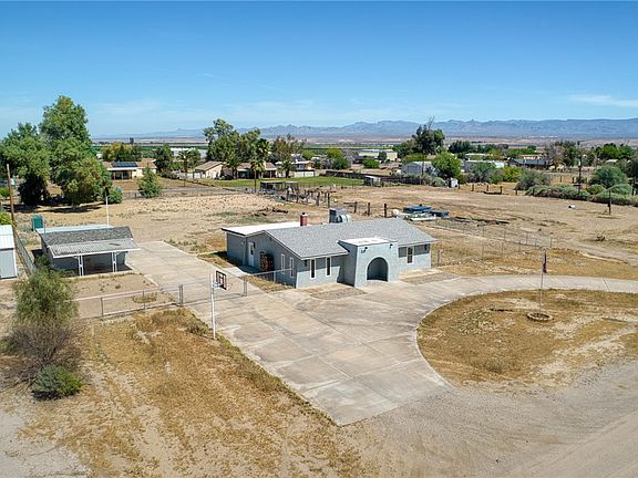 5th image of 2053 E Regents Rd