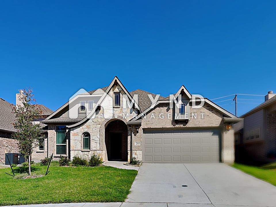 1st image of 205 Moss Cove Dr