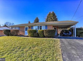 2519 Berkshire Ln, Dover, PA