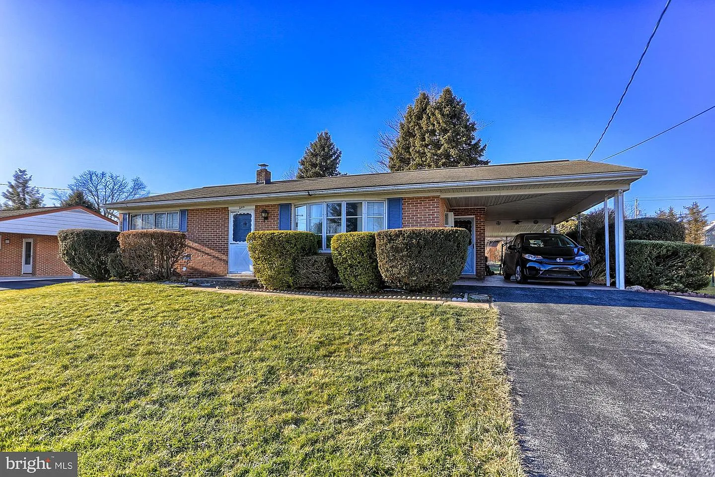 2519 Berkshire Ln photo 1