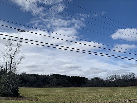 4th image of 1390 Genesee Rd Lot 23