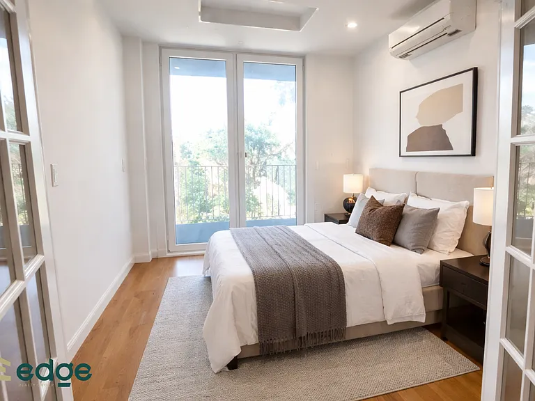 3415 Farragut Rd #3M — Photo 5
