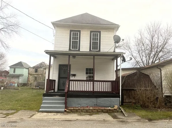 346 Lisbon St, Wellsville, OH 43968