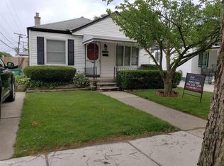 24940 Grove Ave, Eastpointe, MI 48021