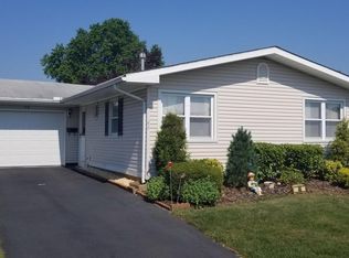 46 Tony Ct, Brick, NJ 08724