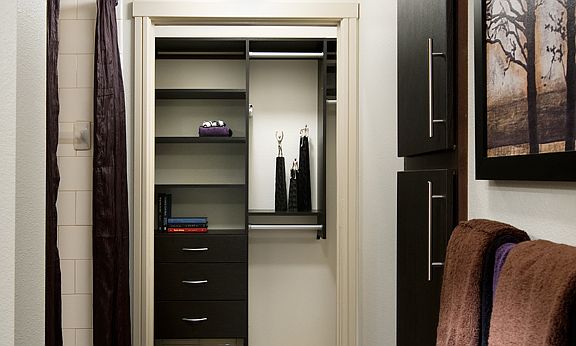 3rd image of 2500 Bennett Ave #2222