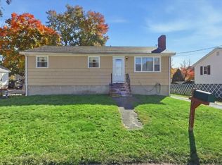 13 Horton St, Taunton, MA 02780