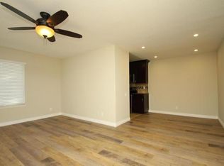 1671 E Avenida De Las Flores, Thousand Oaks, CA 91362
