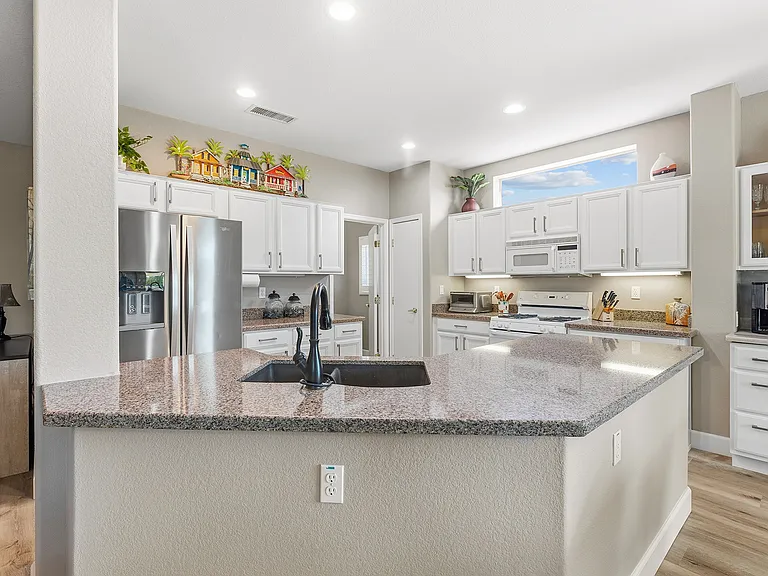 14516 W Horizon Dr — Photo 7