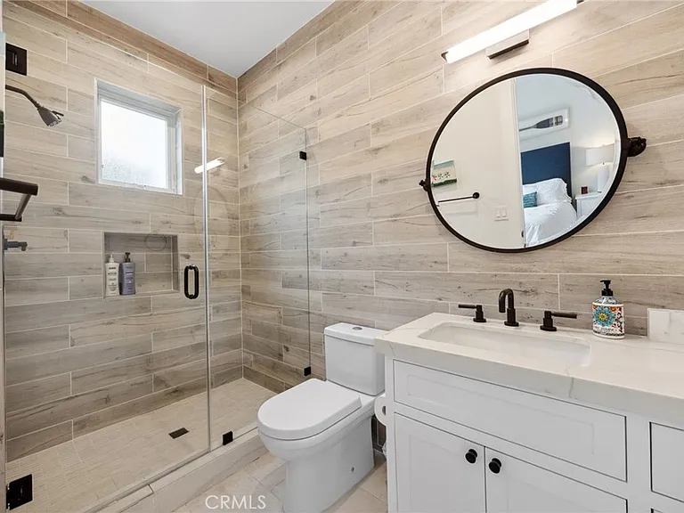 2801 Bayside Dr — Photo 36