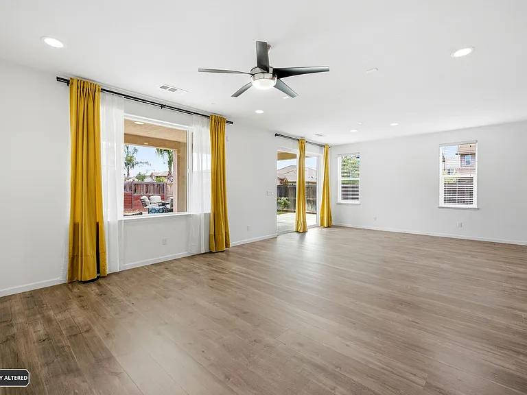 8600 Arcos Way — Photo 28