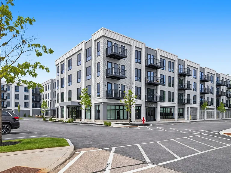 2454 Lafayette Rd #201 — Photo 10
