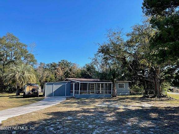 2nd image of 360 Cottonwood Ln