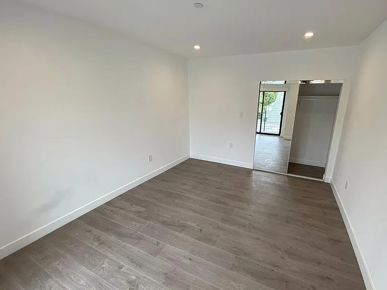 1153 N Orange Dr #1155-1/2 — Photo 28