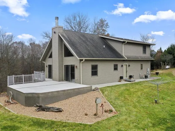 36649 Ember Dr, Lanesboro, MN 55949