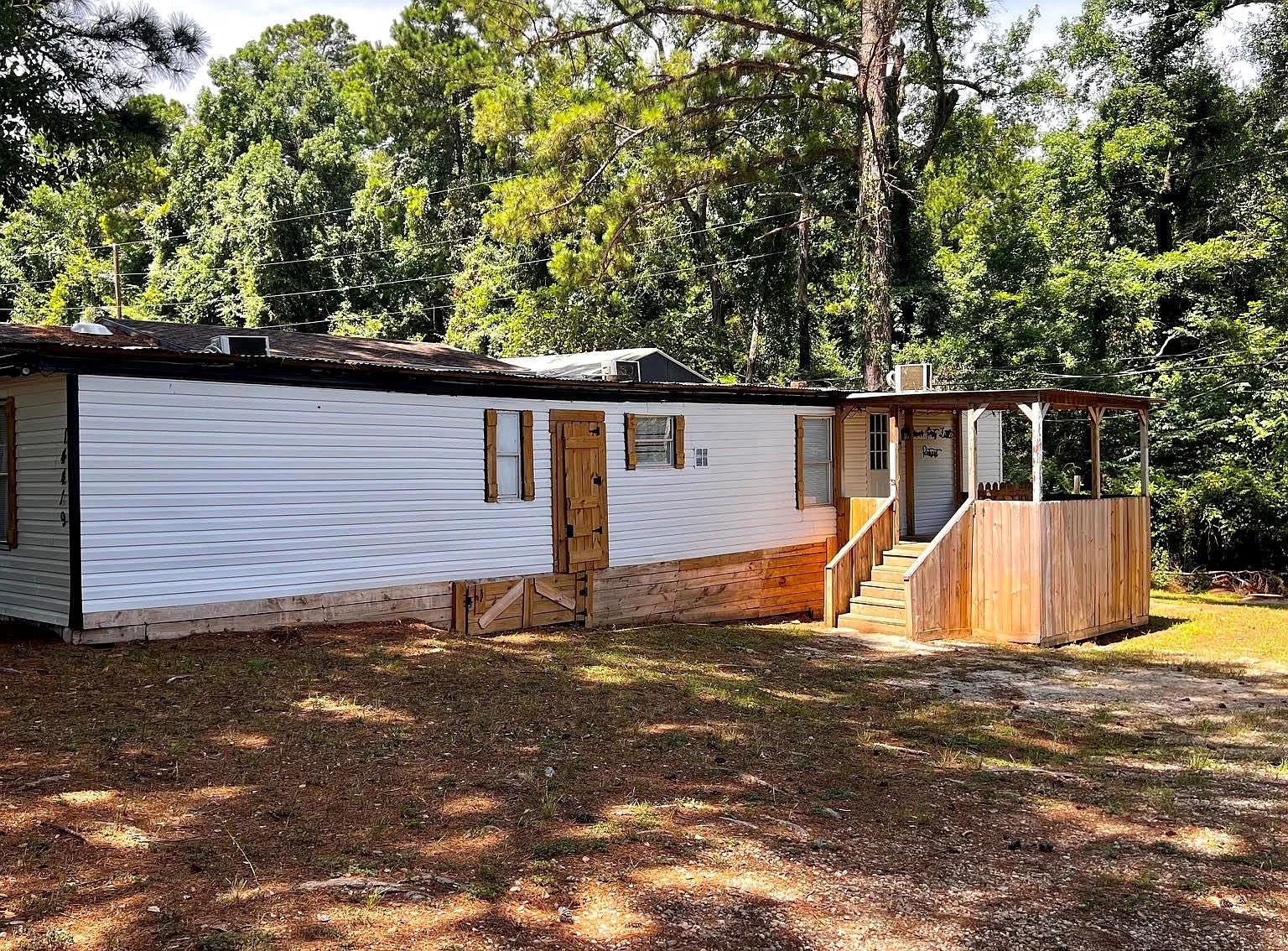 2 bed, 1.0 bath, 624 sqft, $900 — Photo 1
