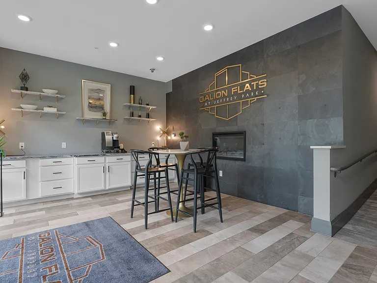 751 N 6th St #208 — Photo 33