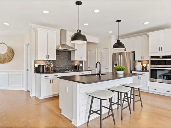 119 Cold Brook Dr #6, Sudbury, MA 01776