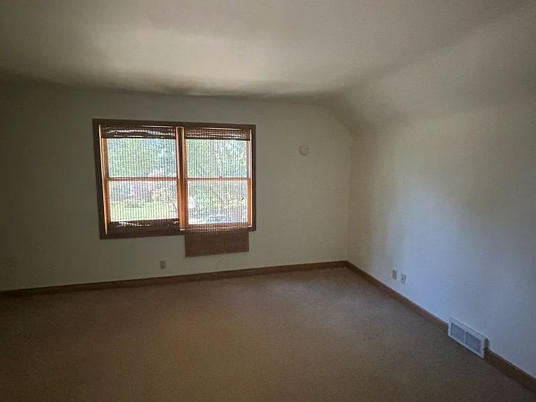 3208 S 40th St #3208 — Photo 9