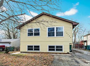 1022 Idlewild Dr, Round Lake Beach, IL