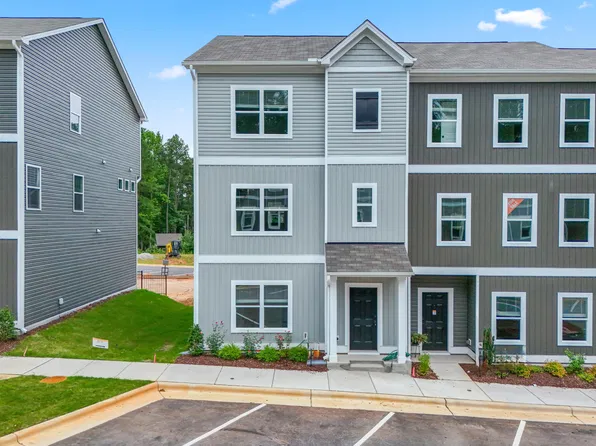 706 Orchard Vista Cir, Raleigh, NC 27606