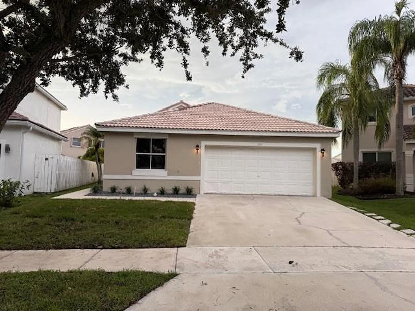 1051 Briar Ridge Road, Weston, FL 33327 — Photo 4