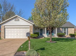 419 White Chapel Dr, O'Fallon, MO