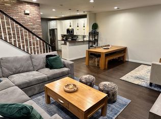 42626 Highgate Ter, Ashburn, VA 20148