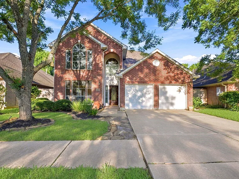 4307 Lakeshore Forest Dr — Photo 3